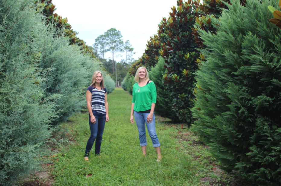 Alpha Fern Strickland Daughters Outside Among Greenery