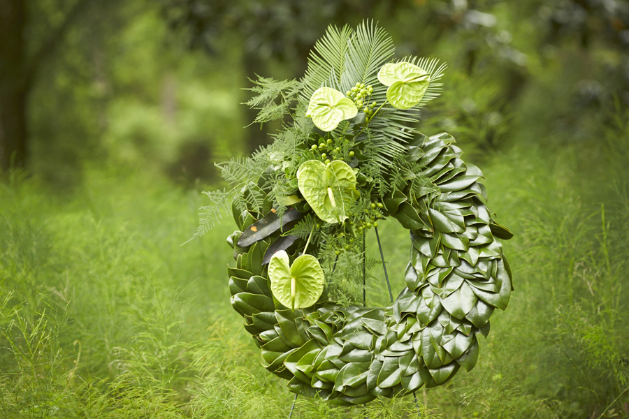 How to Keep a live wreath Fresh